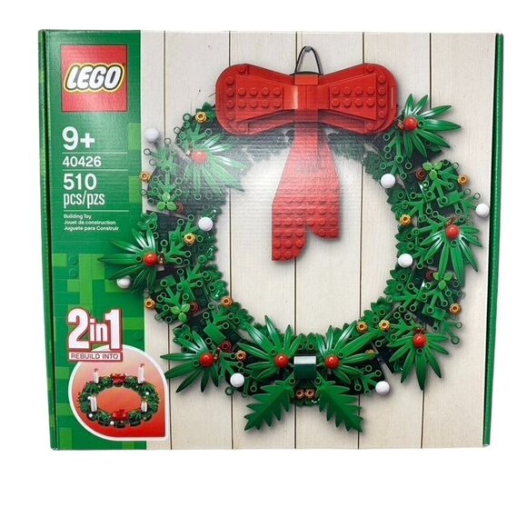 LEGO® 40426 Iconic Christmas Wreath 2-in-1 Set - Picture 1 of 5